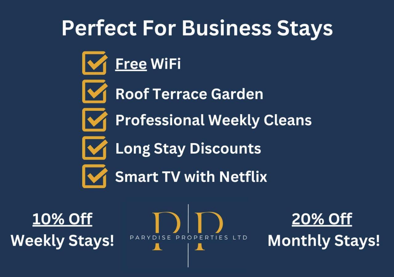 The Middlewood Plaza Suite - By Parydise Properties - Business Or Leisure Stays, Central Location, Sleeps 4, Salford 맨체스터 외부 사진